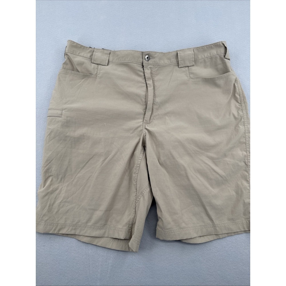 Duluth Trading Co Nylon Flex Waist Shorts Mens 2XL Beige Khaki 11" Inseam Casual